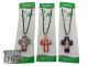Croix religieuses en résine avec Sainte Marie ou Jésus sur un cordon gratuit.