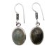 Boucles d'oreilles de forme libre en labradorite « argent » bien serties de manière artisanale (la forme varie selon le lot de boucles d'oreilles, fournies en assortiment)