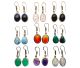 25 paires de boucles d'oreilles « Or » assorties de toutes pierres précieuses véritables (seule l'Agate a été colorée)