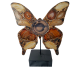 Schmetterling, Kunstwerk aus Harz und Achatscheiben auf einem Sockel.