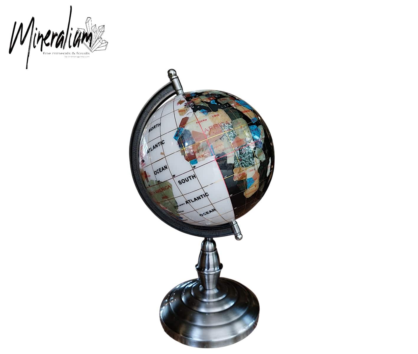 150_black_white_globe_mineralium.jpg